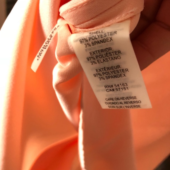 Calvin Klein Pleated V-Neck Blouse in Blush Small - Picture 7 of 7